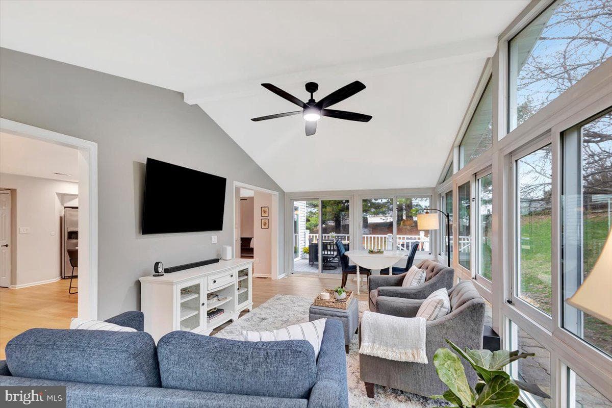 1111 Canon Way photo 21