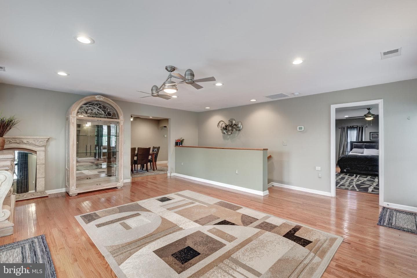 2106 Spencer Lane photo 19