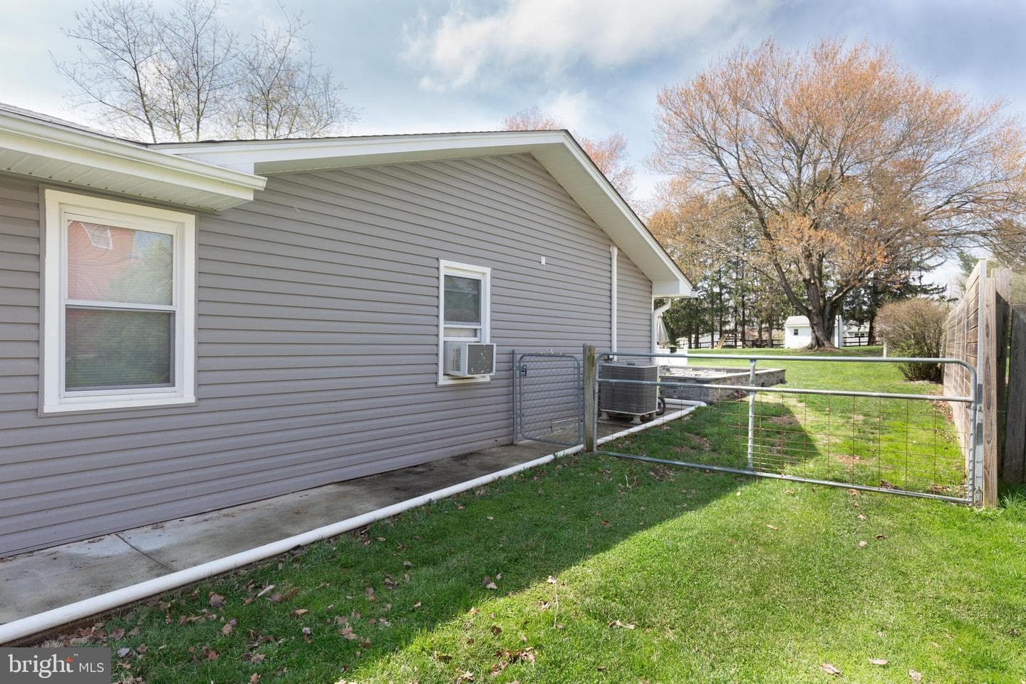 2106 Spencer Lane photo 50