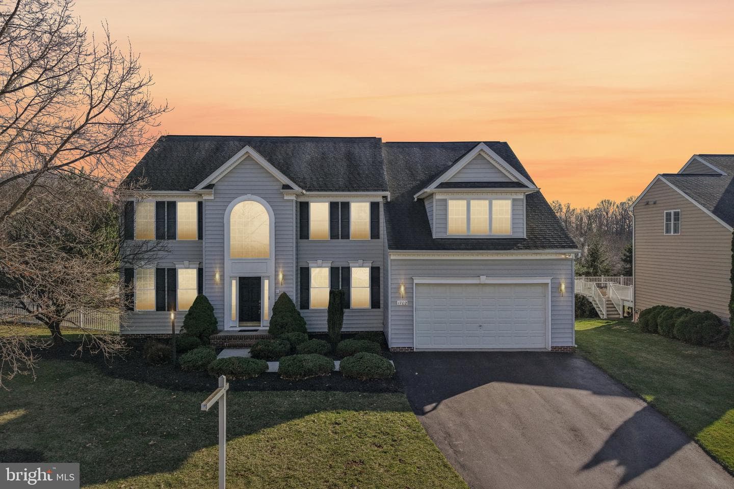 1702 Fieldbrook Lane photo 2