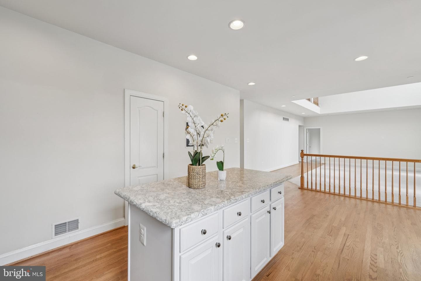 1702 Fieldbrook Lane photo 7