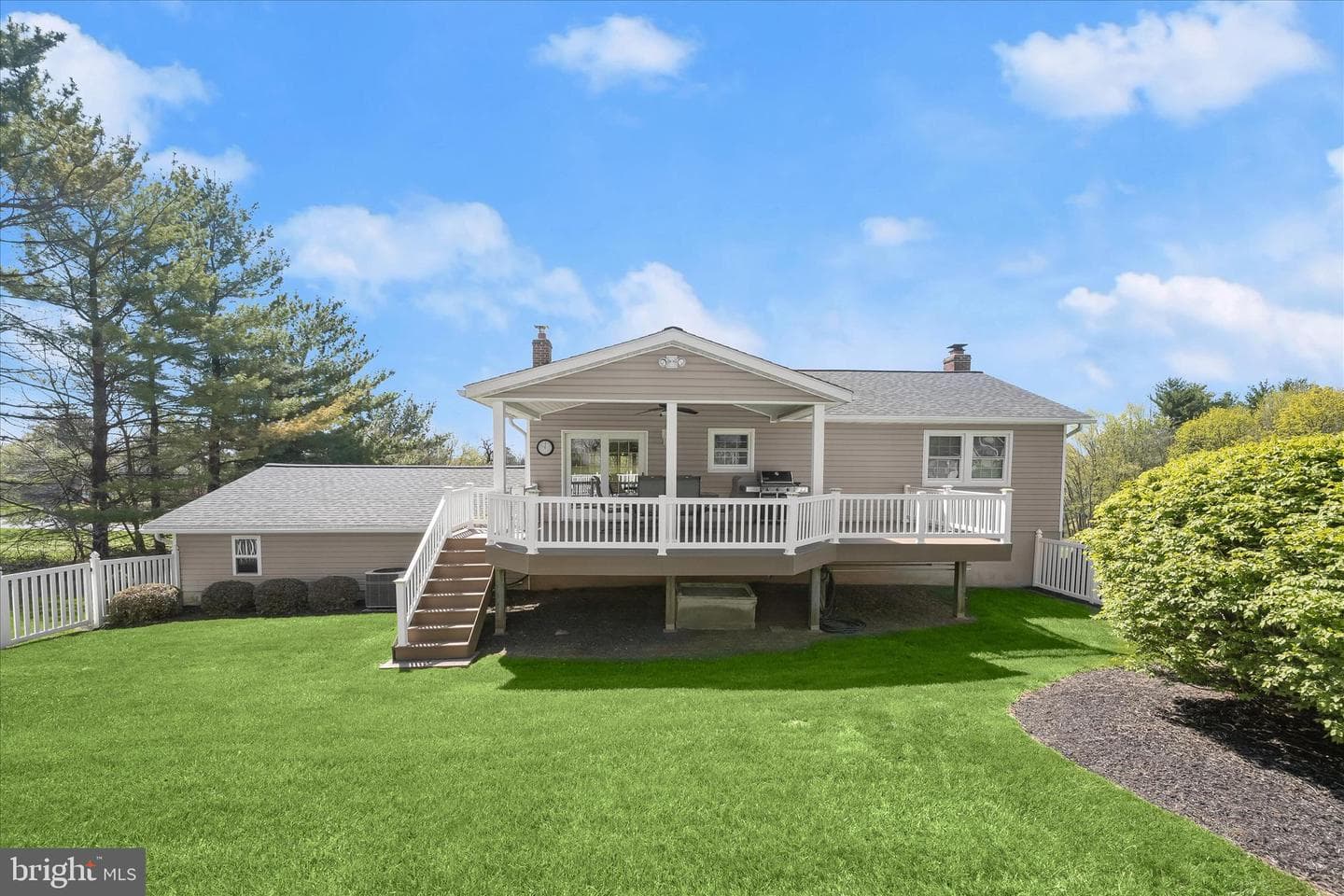 3002 Glenvue Drive photo 50