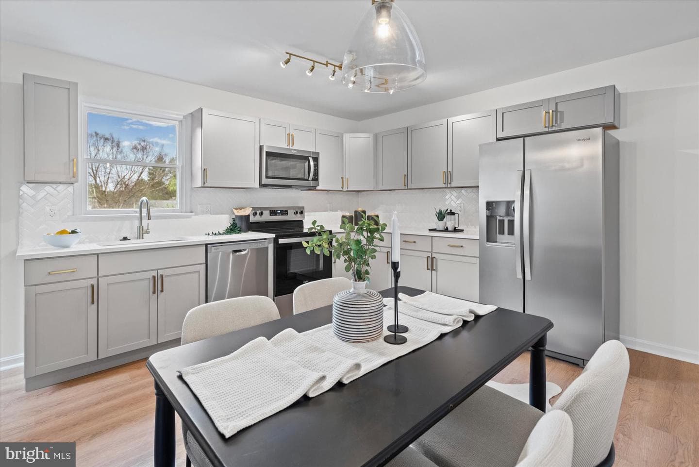 3450 Millie Way photo 12