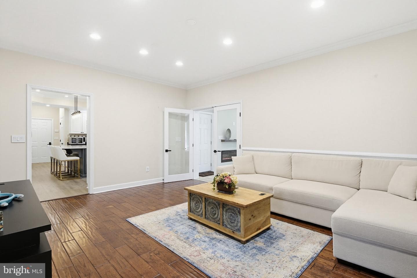 2185 Peggys Drive photo 9