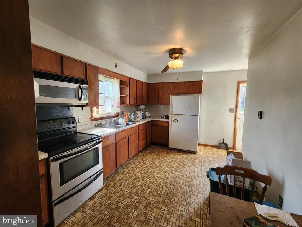 307 Barnes Avenue photo 6