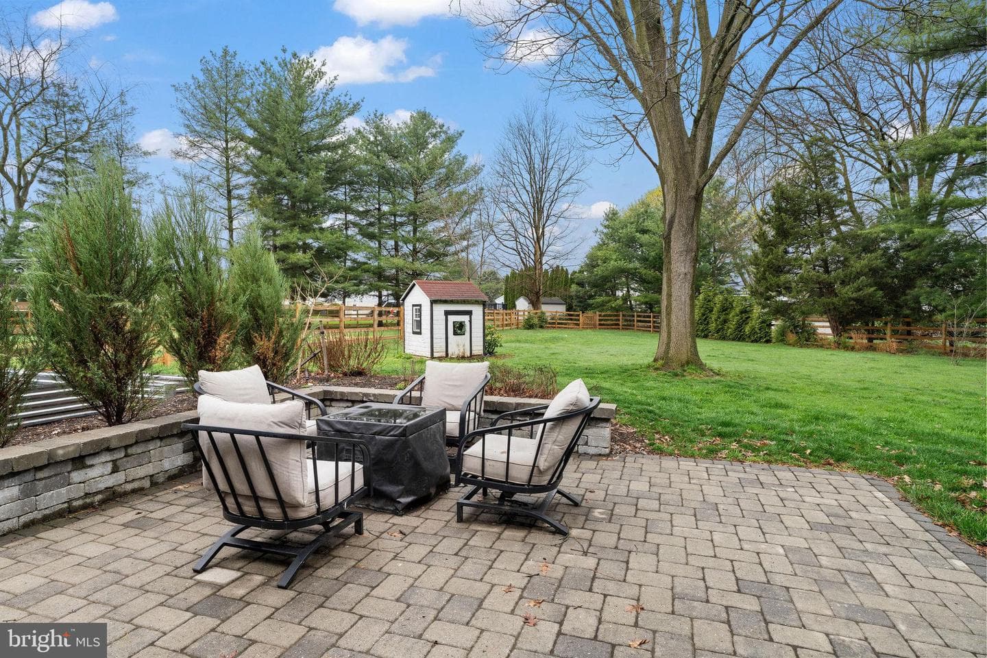 573 Marshall Drive photo 36
