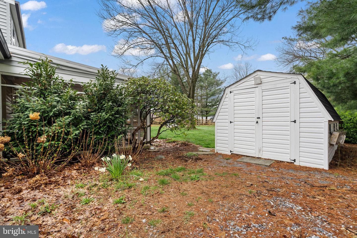 573 Marshall Drive photo 42