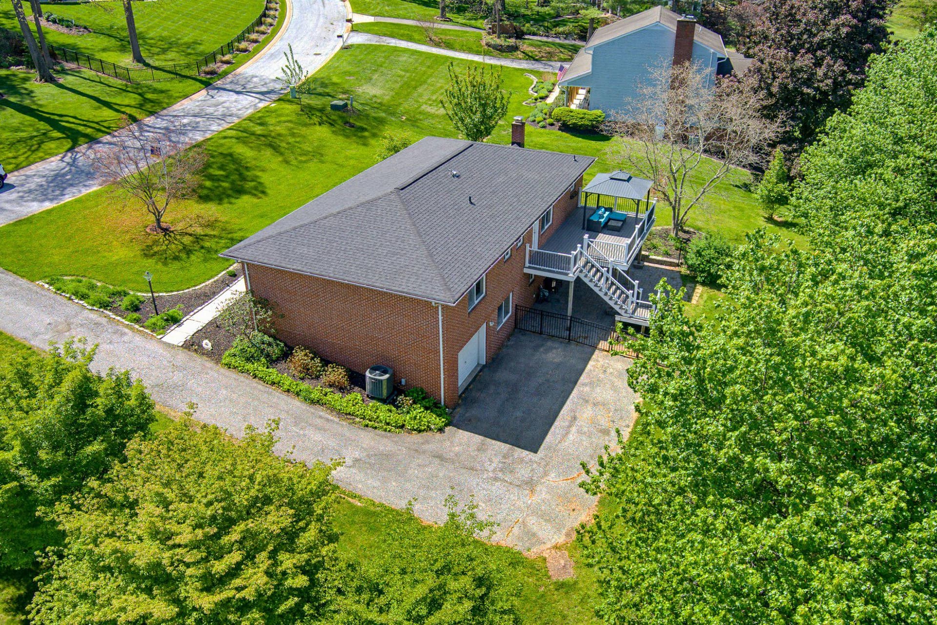 308 Avalon Lane photo 15