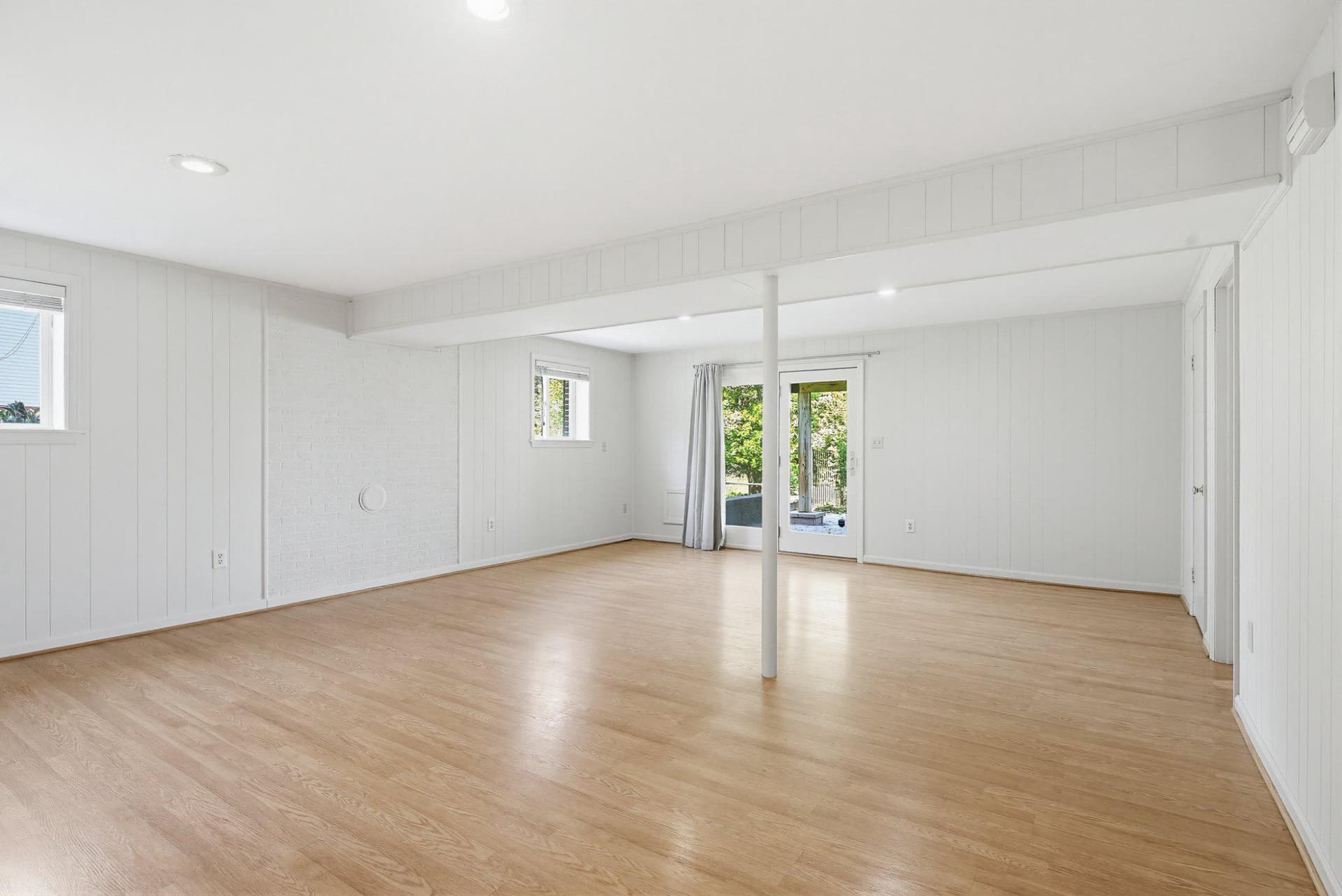 308 Avalon Lane photo 43