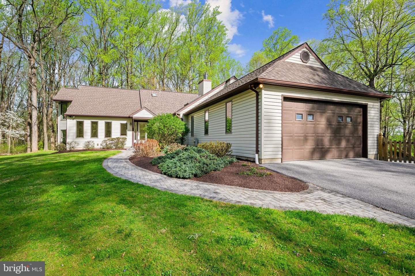 5816 Oakland Road photo 2