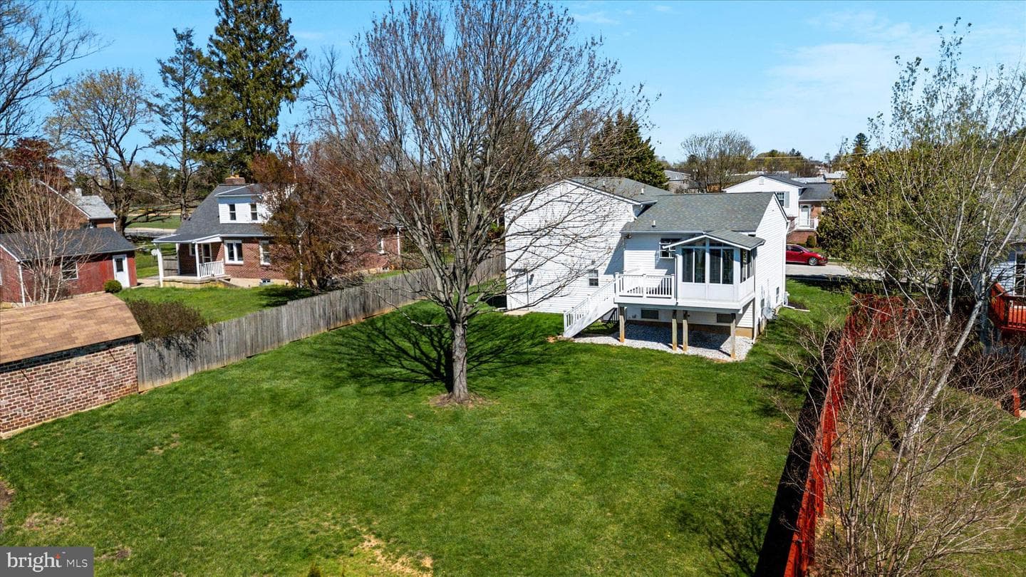 1198 N Carroll Street photo 33