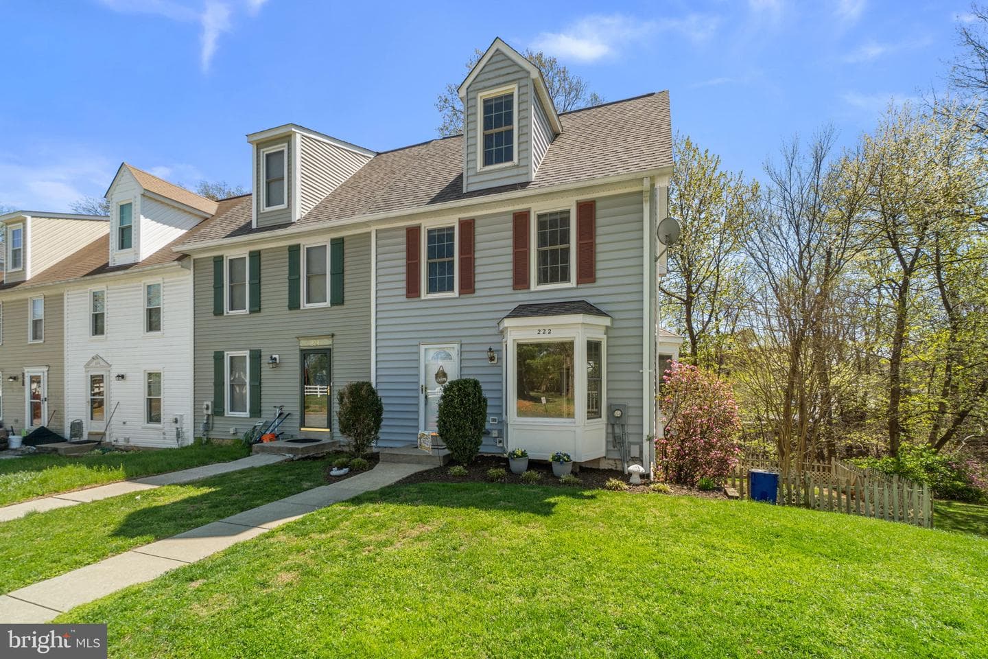 222 Hoff Court photo 3