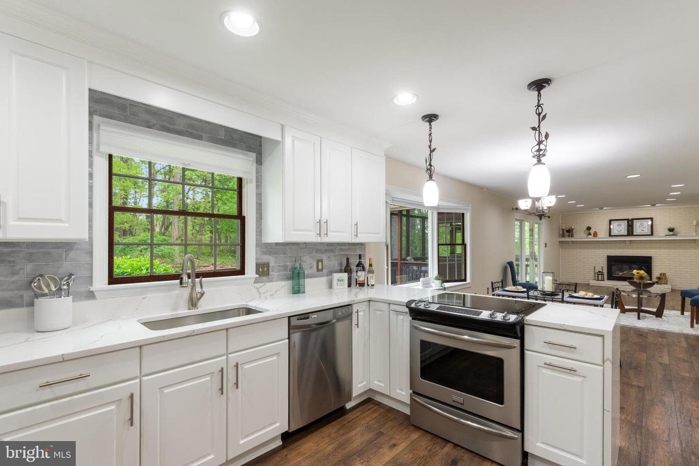 4036 Roop Road photo 9