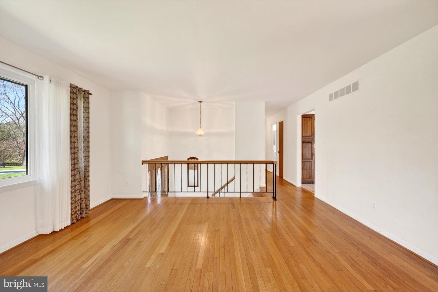 730 Rainbow Court photo 14