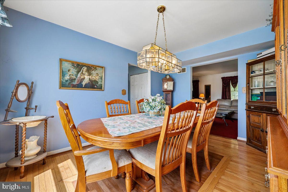 6648 Wind Ridge Road photo 10