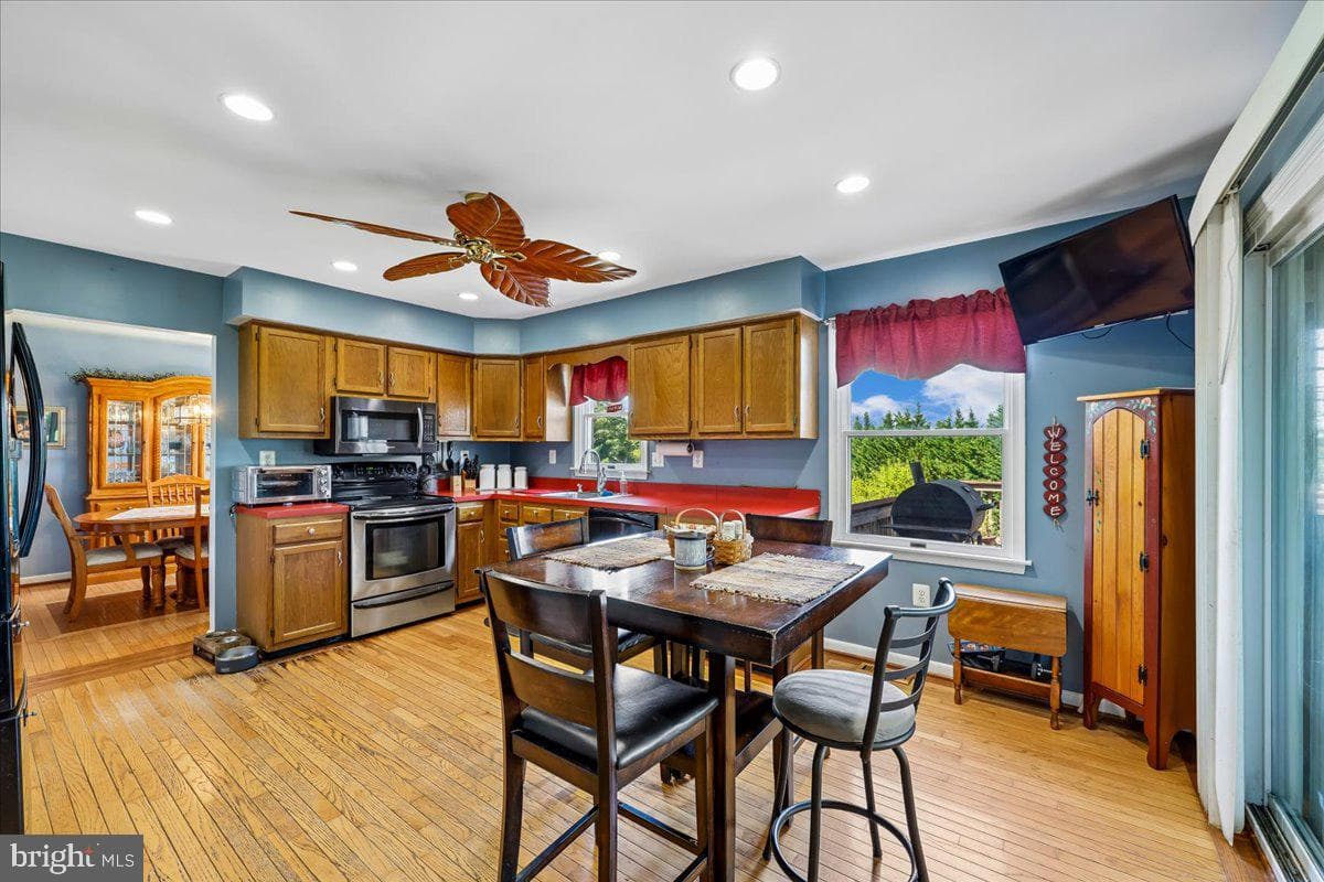 6648 Wind Ridge Road photo 14