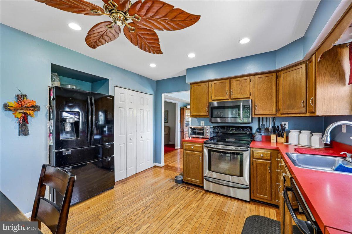 6648 Wind Ridge Road photo 17