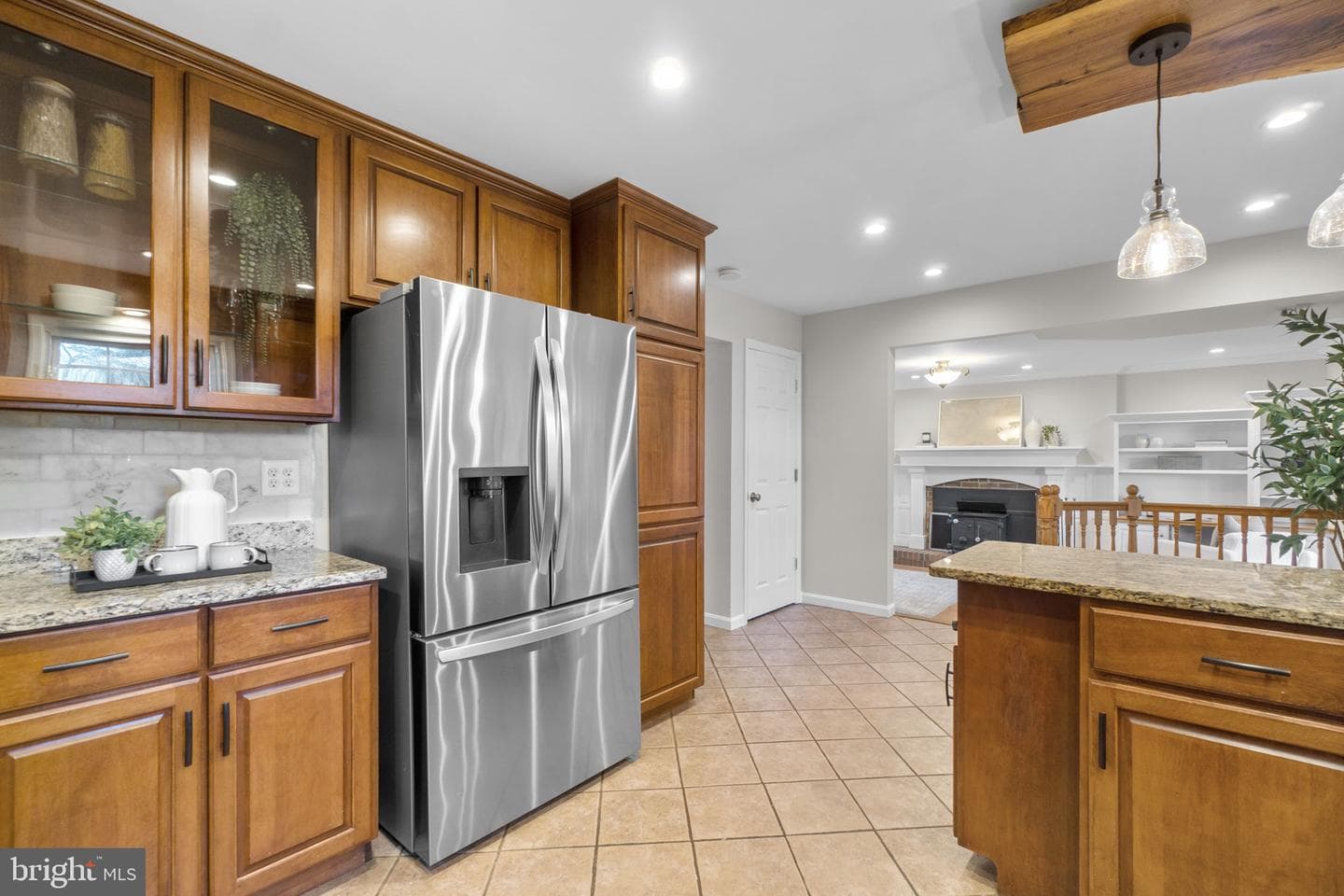 904 Caren Drive photo 11