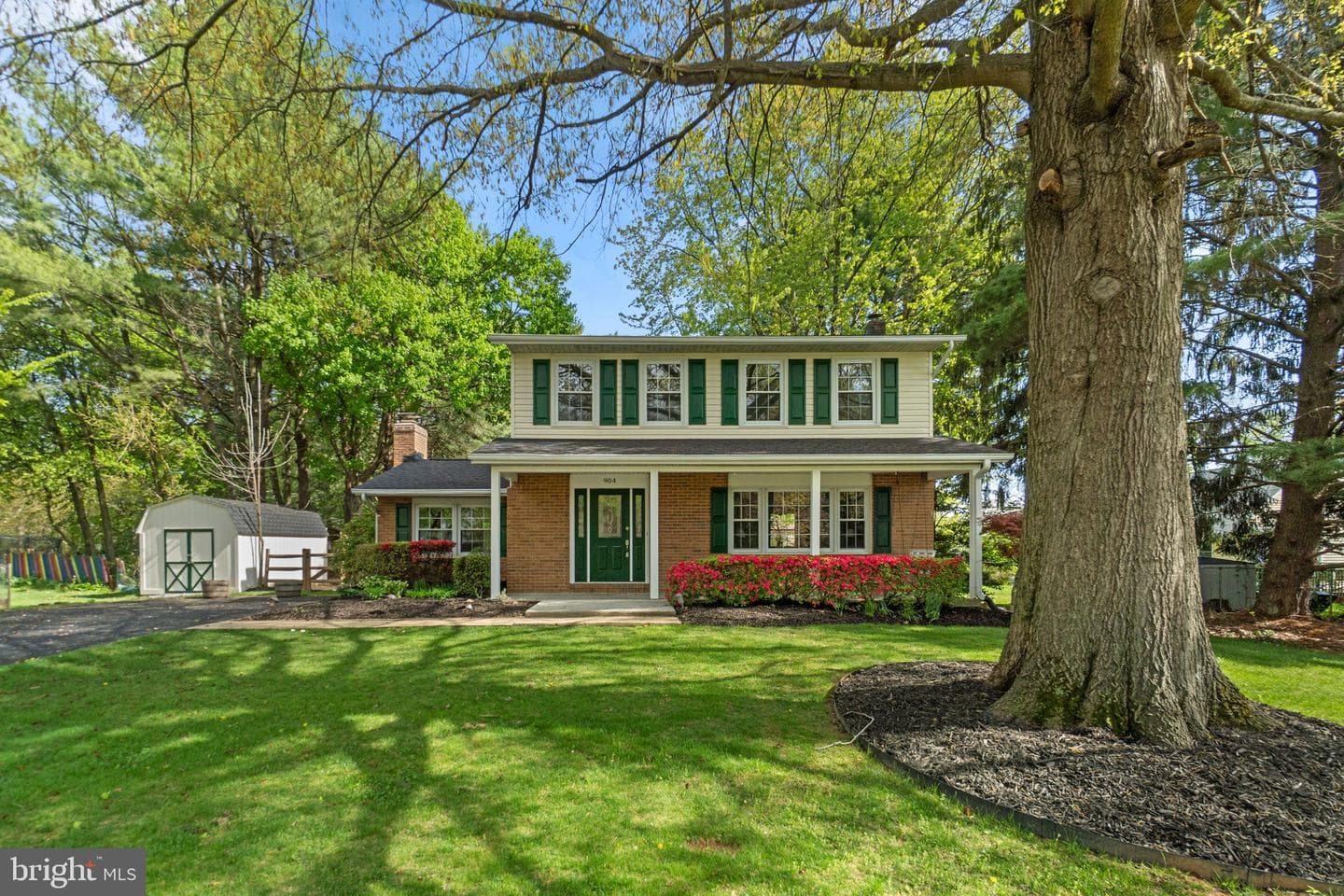 904 Caren Drive photo 3