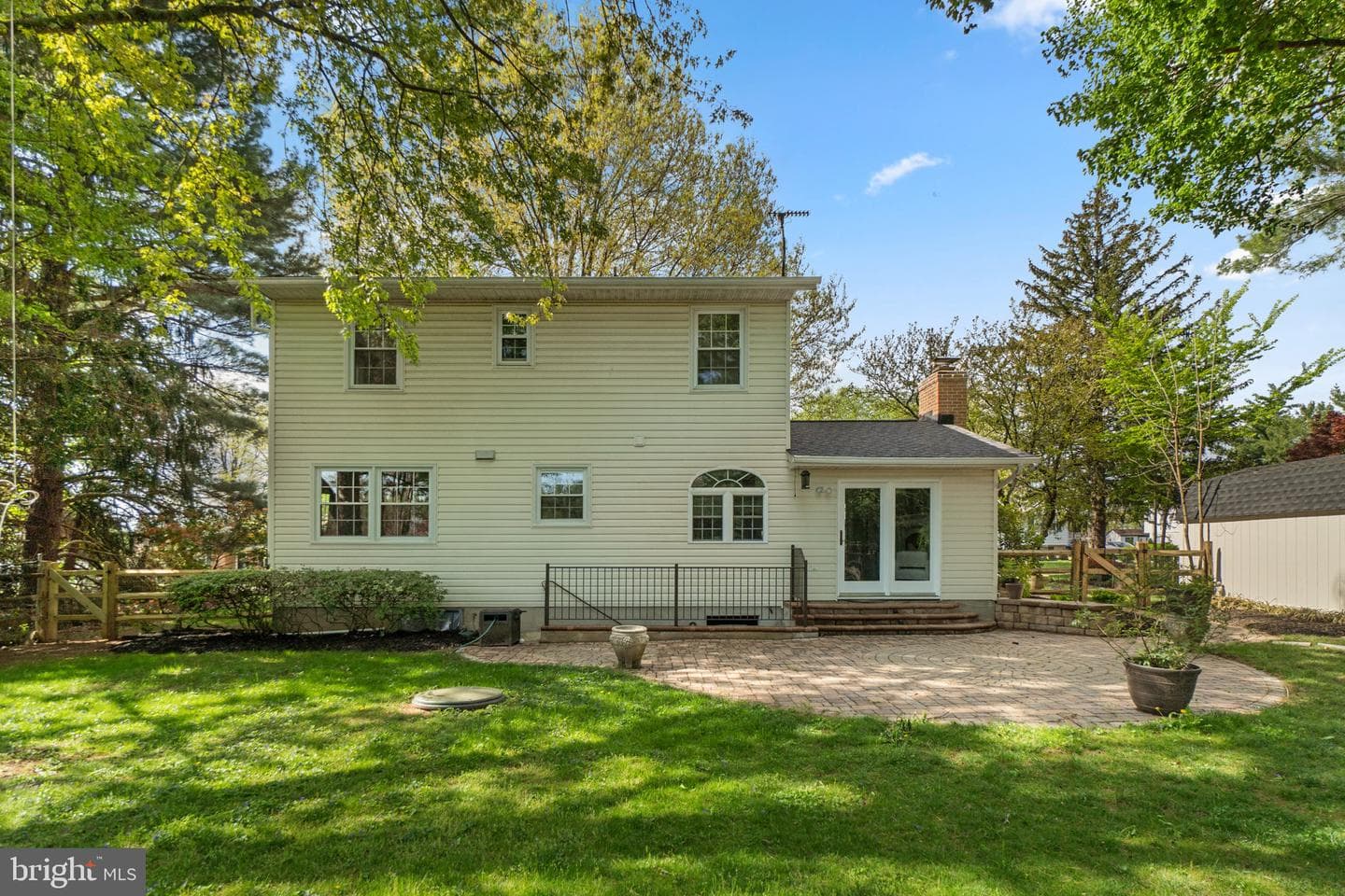904 Caren Drive photo 40