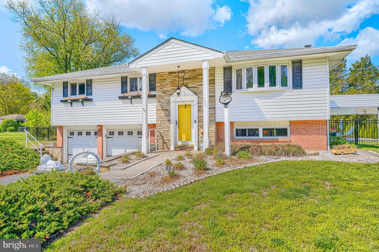 5805 Melville Road
