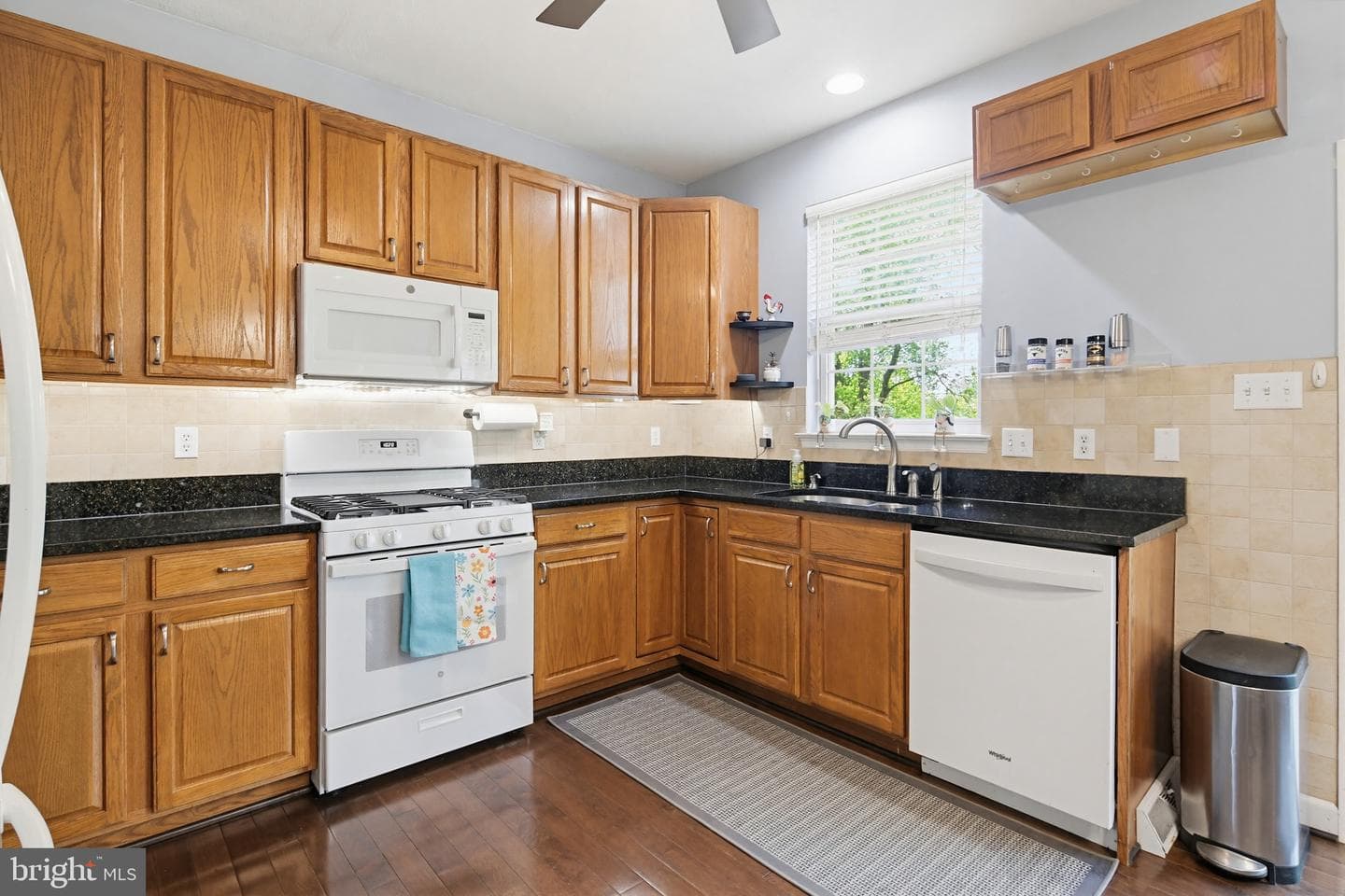 1804 Harrowsmith Court photo 13