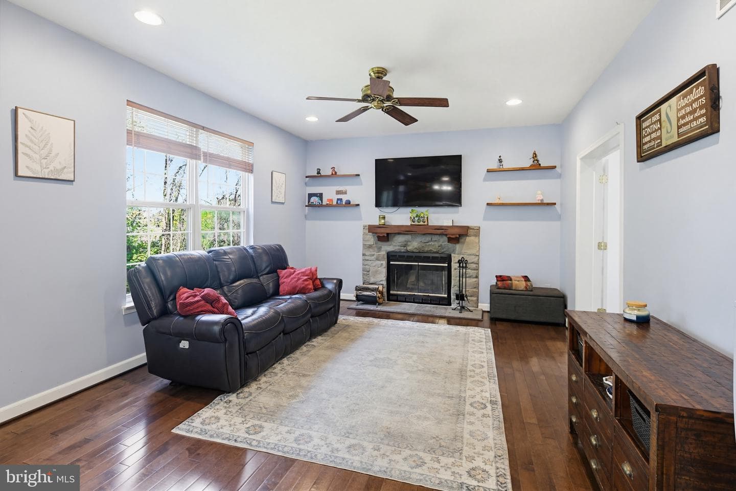 1804 Harrowsmith Court photo 16