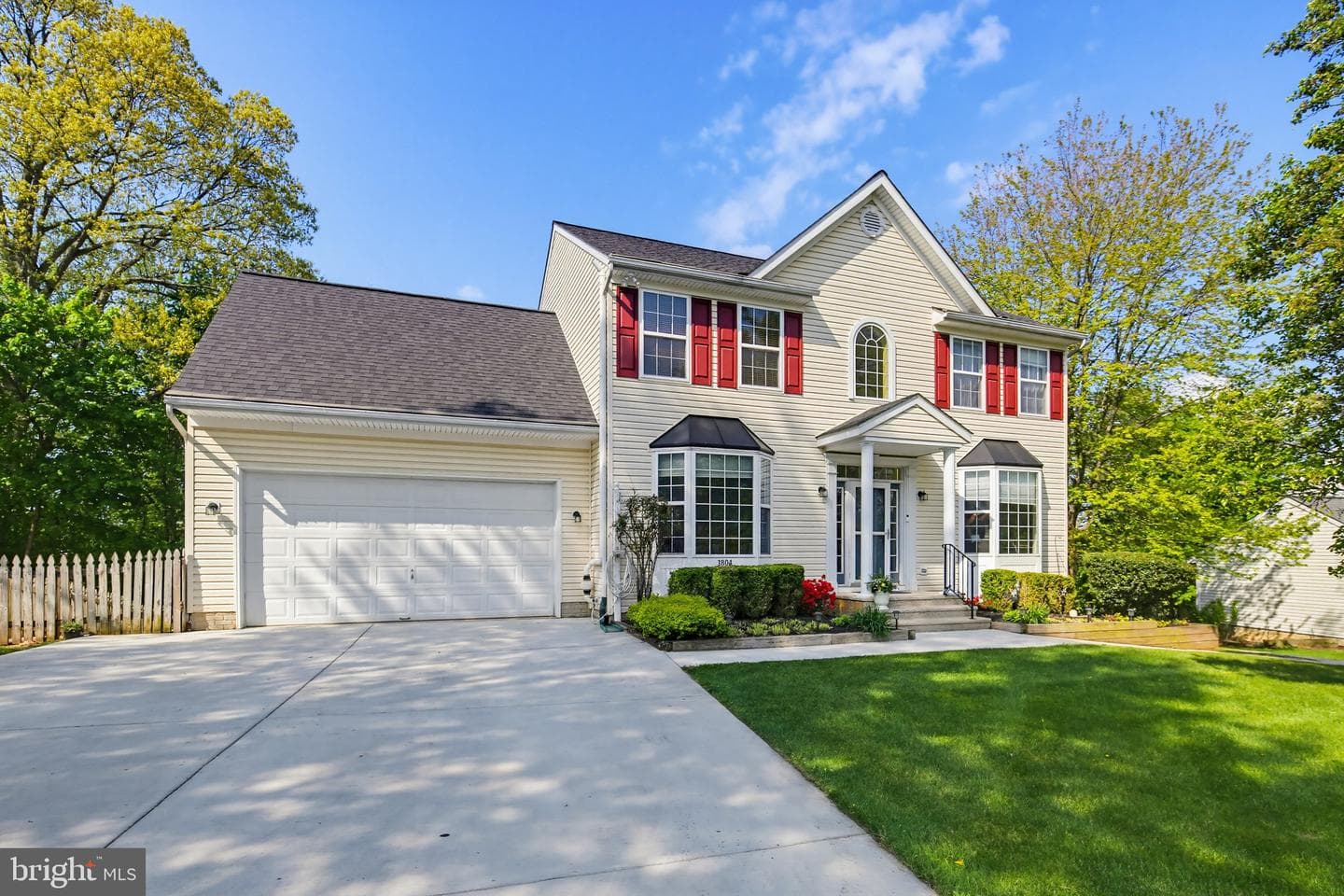 1804 Harrowsmith Court photo 2