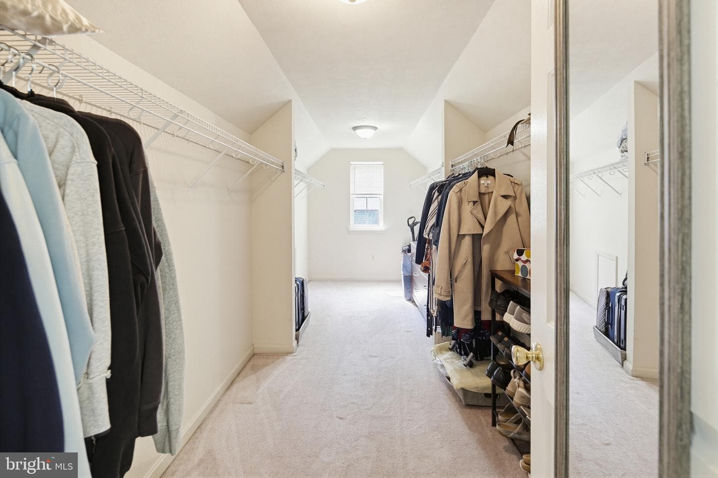 1804 Harrowsmith Court photo 28