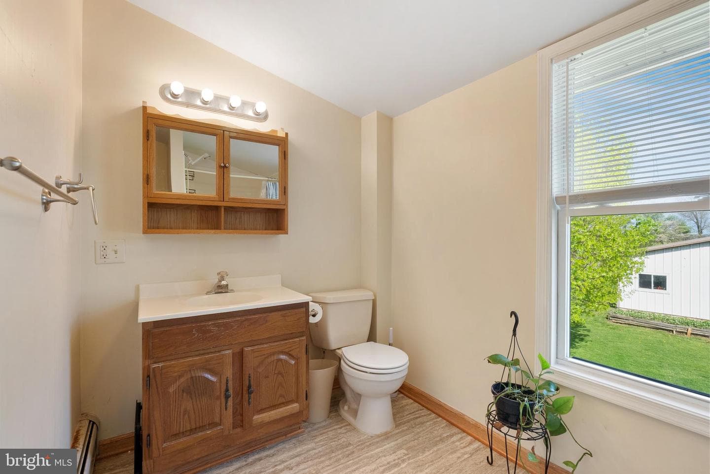 3060 Westminster Street photo 23