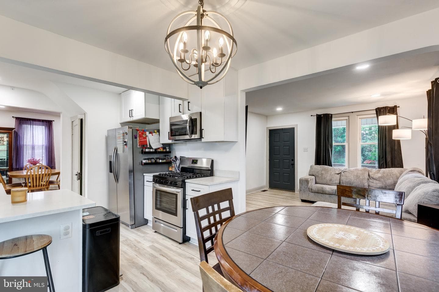 33 Milton Avenue photo 13