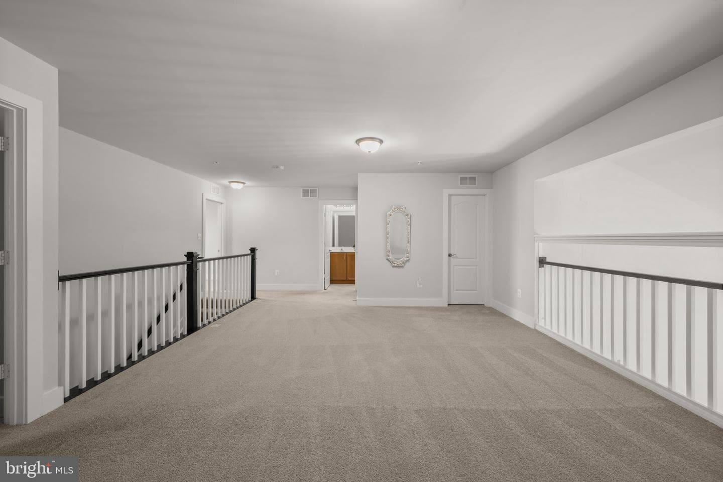 2812 Town View Circle photo 33