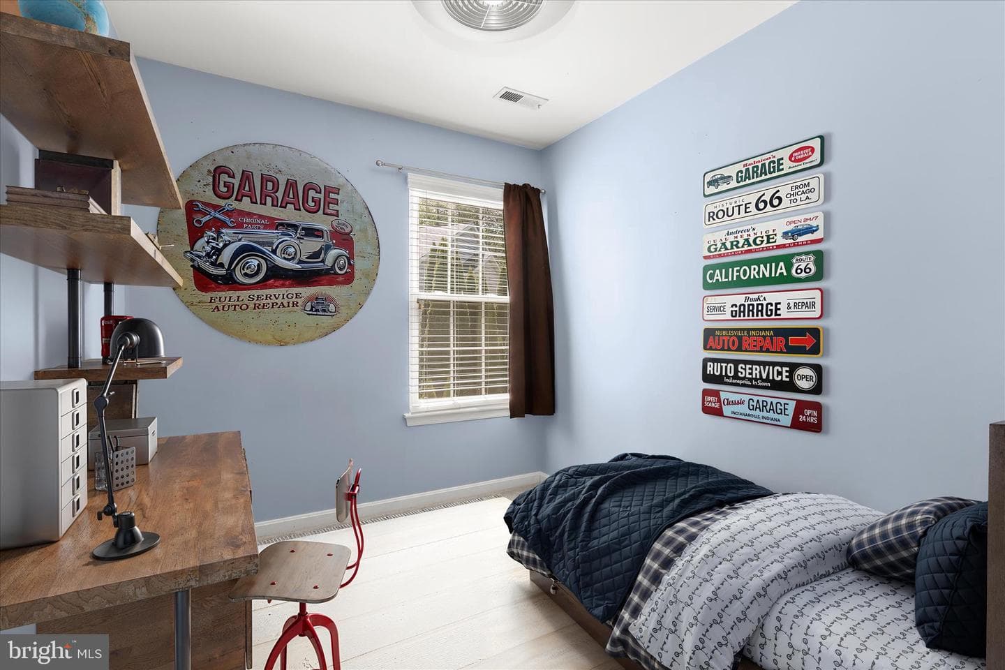6312 White Cedar Court photo 8