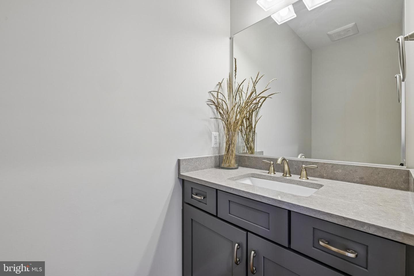 1310 Hook Road photo 24