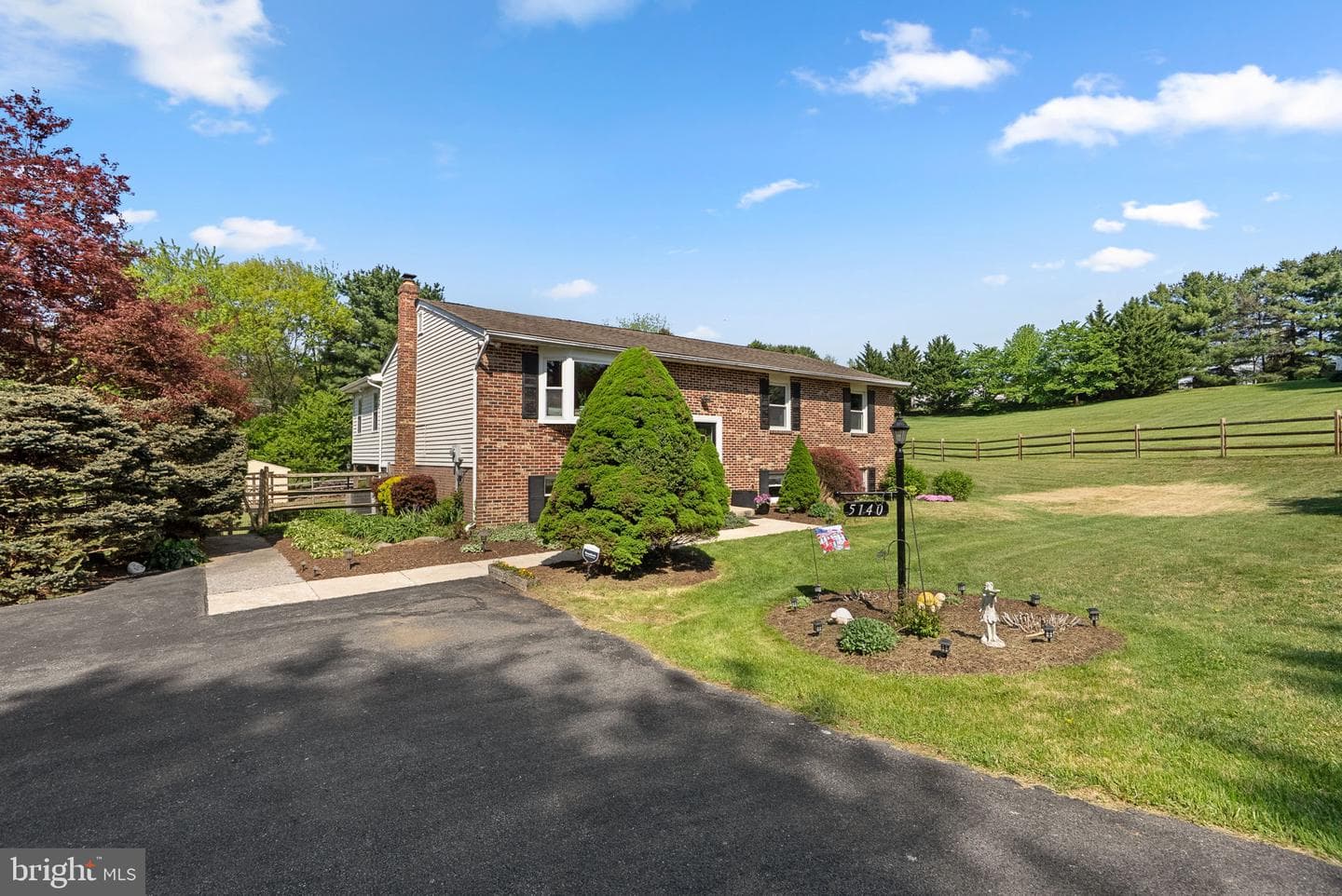 5140 Perry Road photo 3
