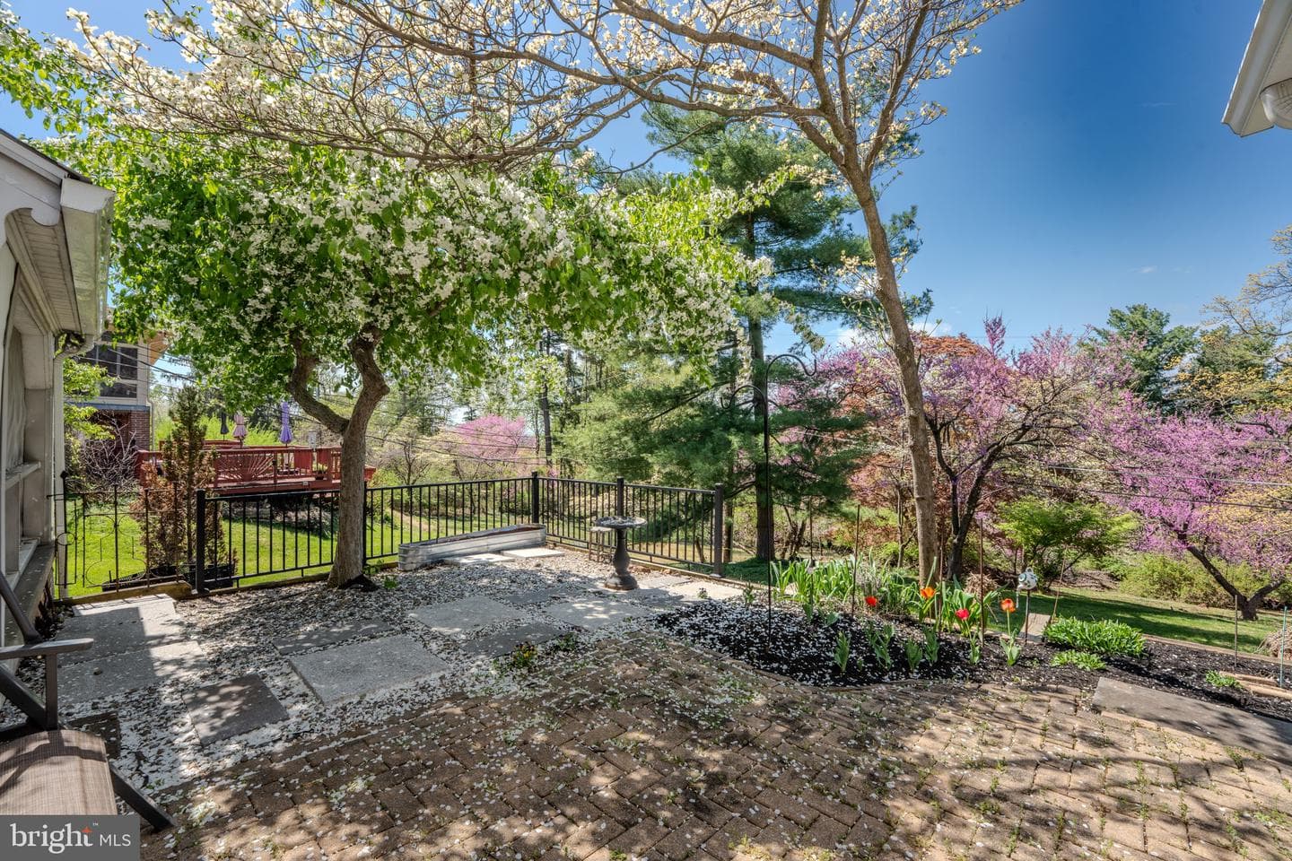 22 Fitzhugh Avenue photo 41