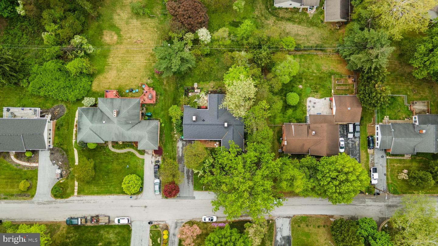 22 Fitzhugh Avenue photo 48