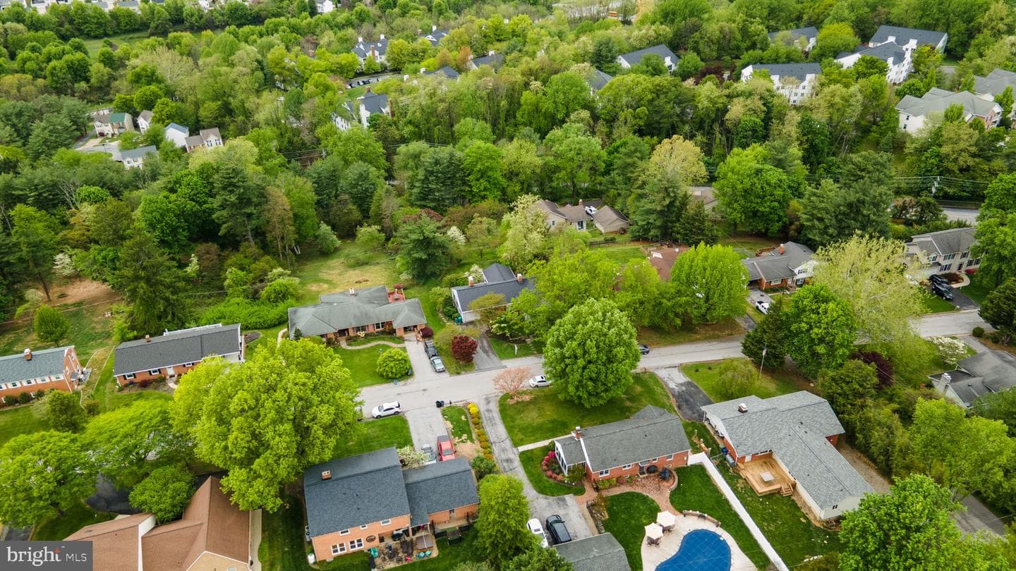 22 Fitzhugh Avenue photo 53