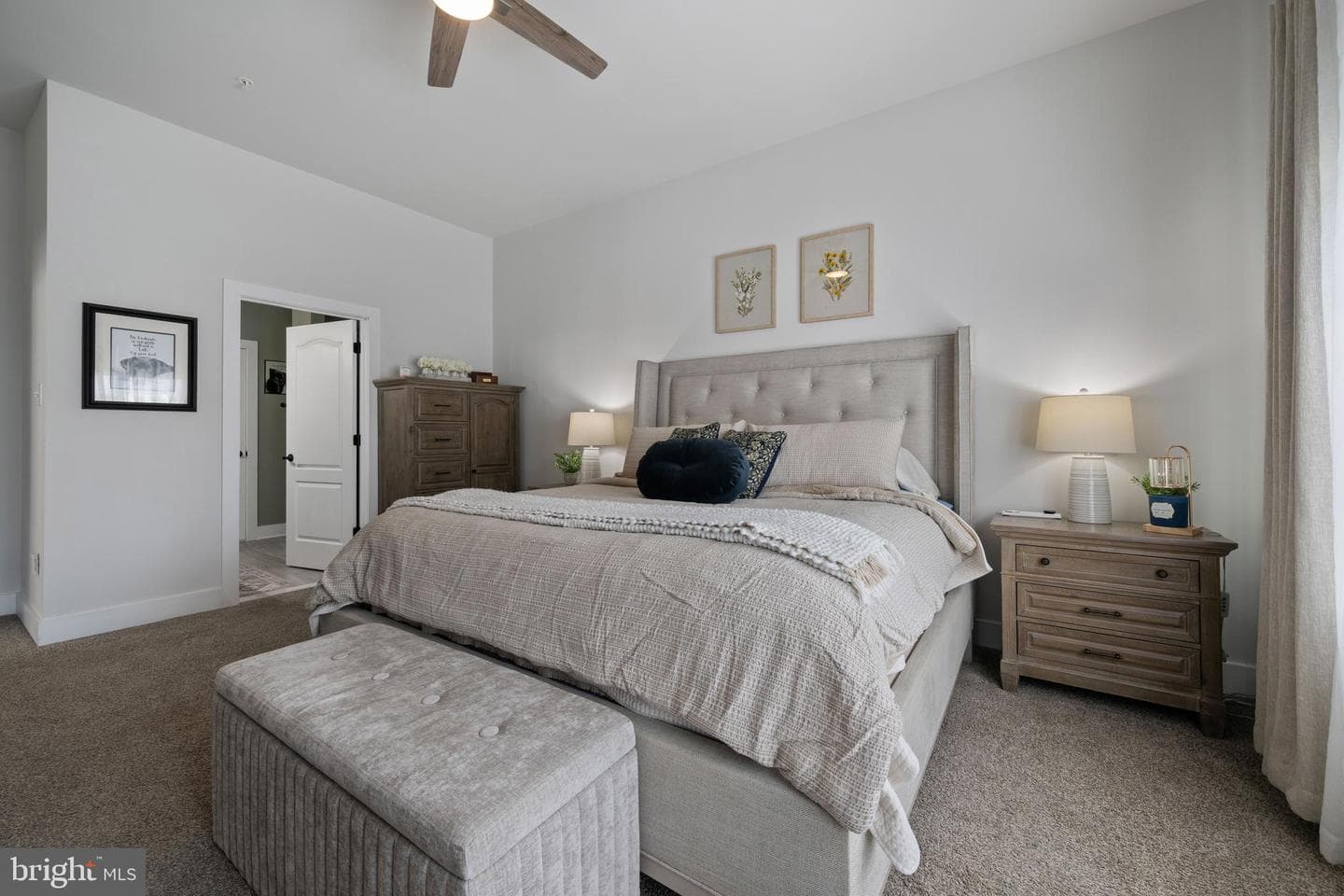 2843 Town View Circle photo 16