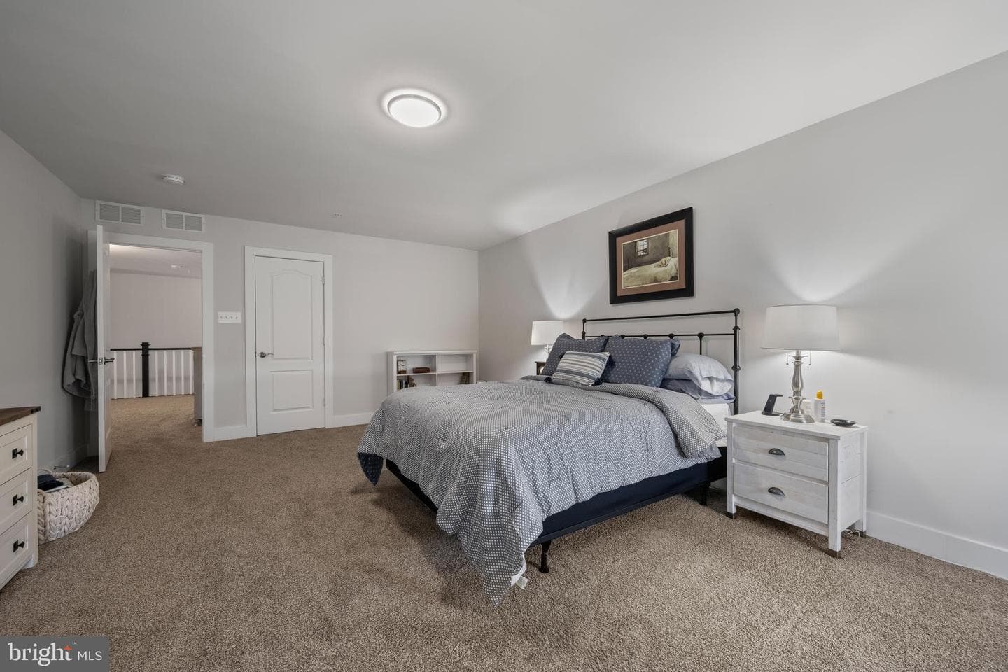 2843 Town View Circle photo 19