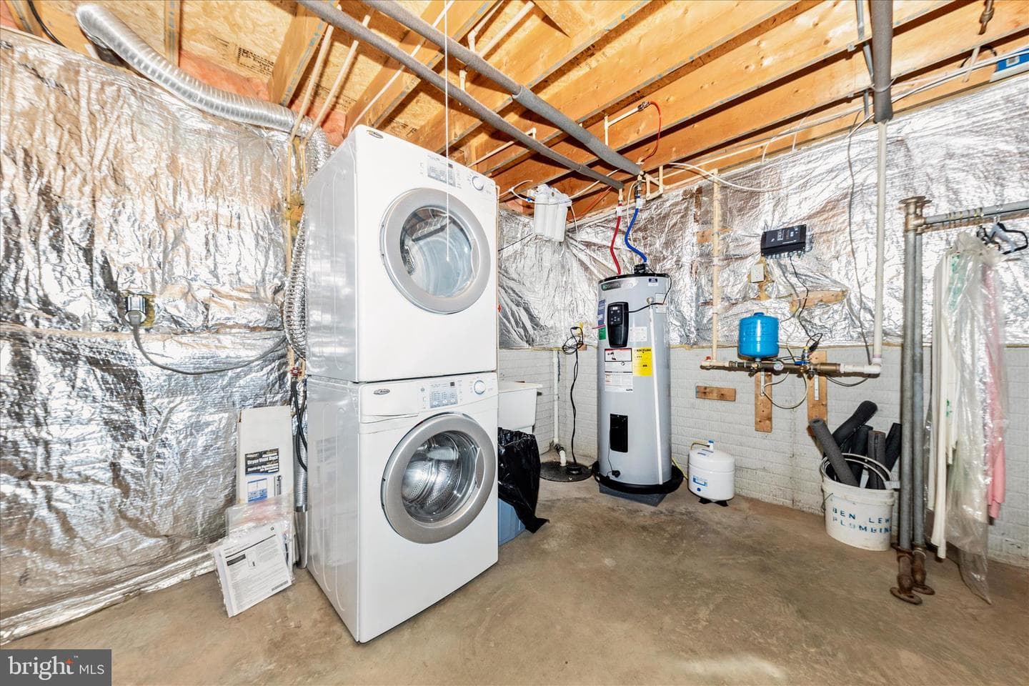 2679 Leslie Road photo 40