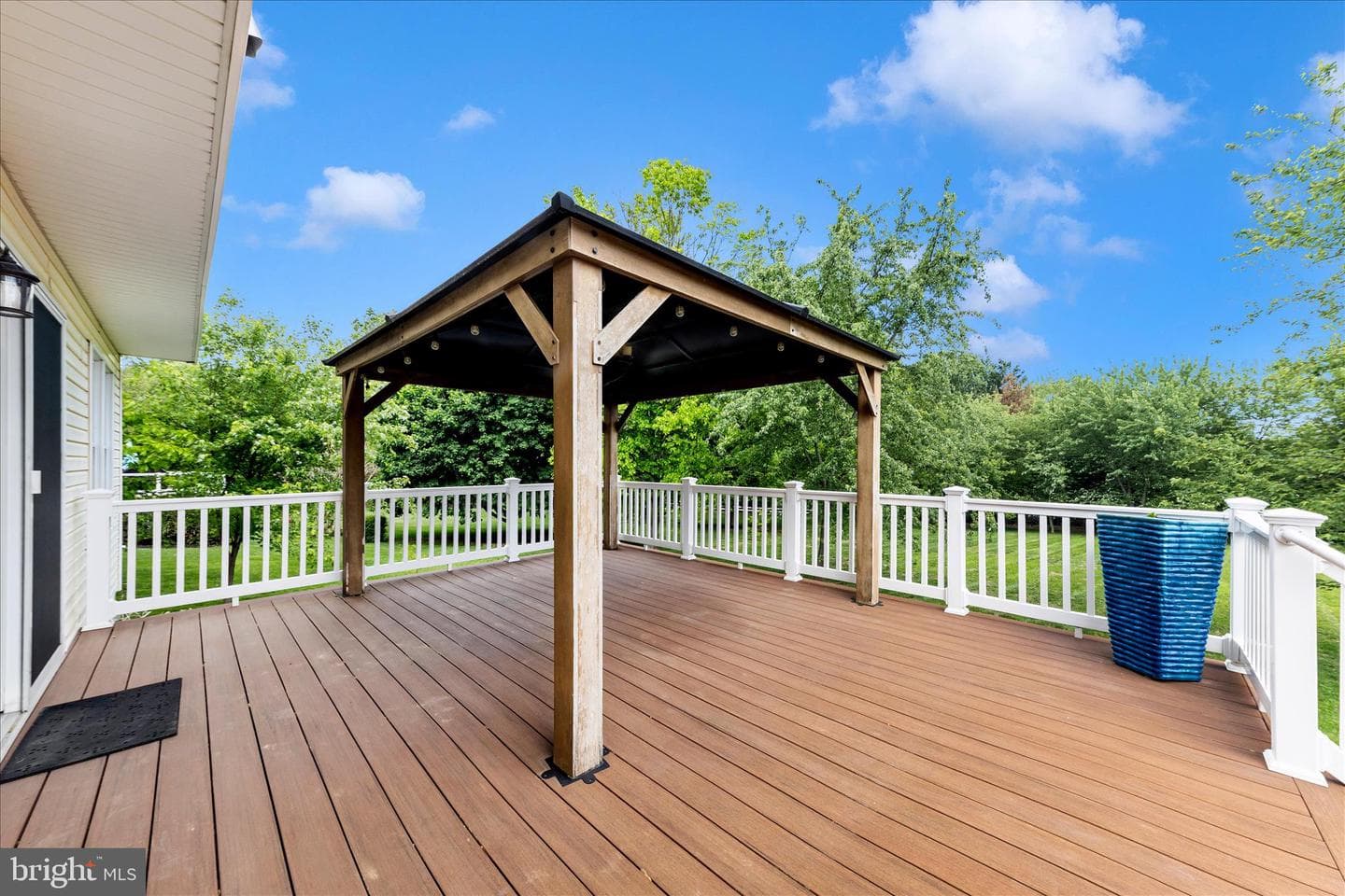 2679 Leslie Road photo 48