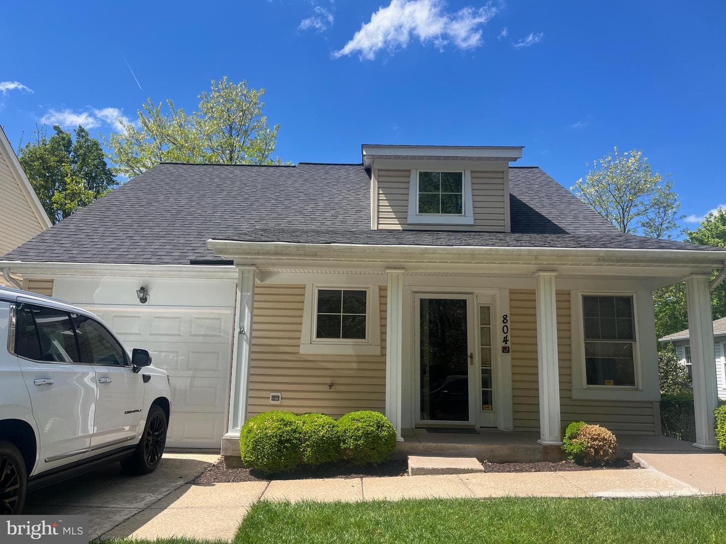 804 Merry Go Round Way photo 2