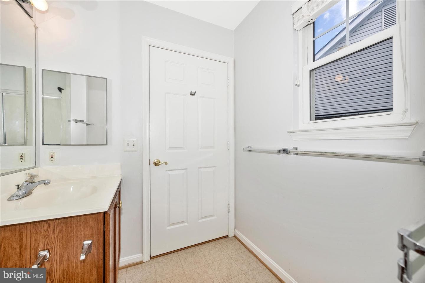 1007 Parade Lane photo 31