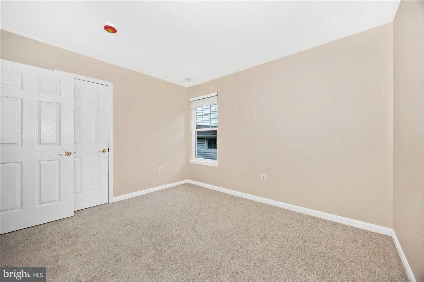 1007 Parade Lane photo 35