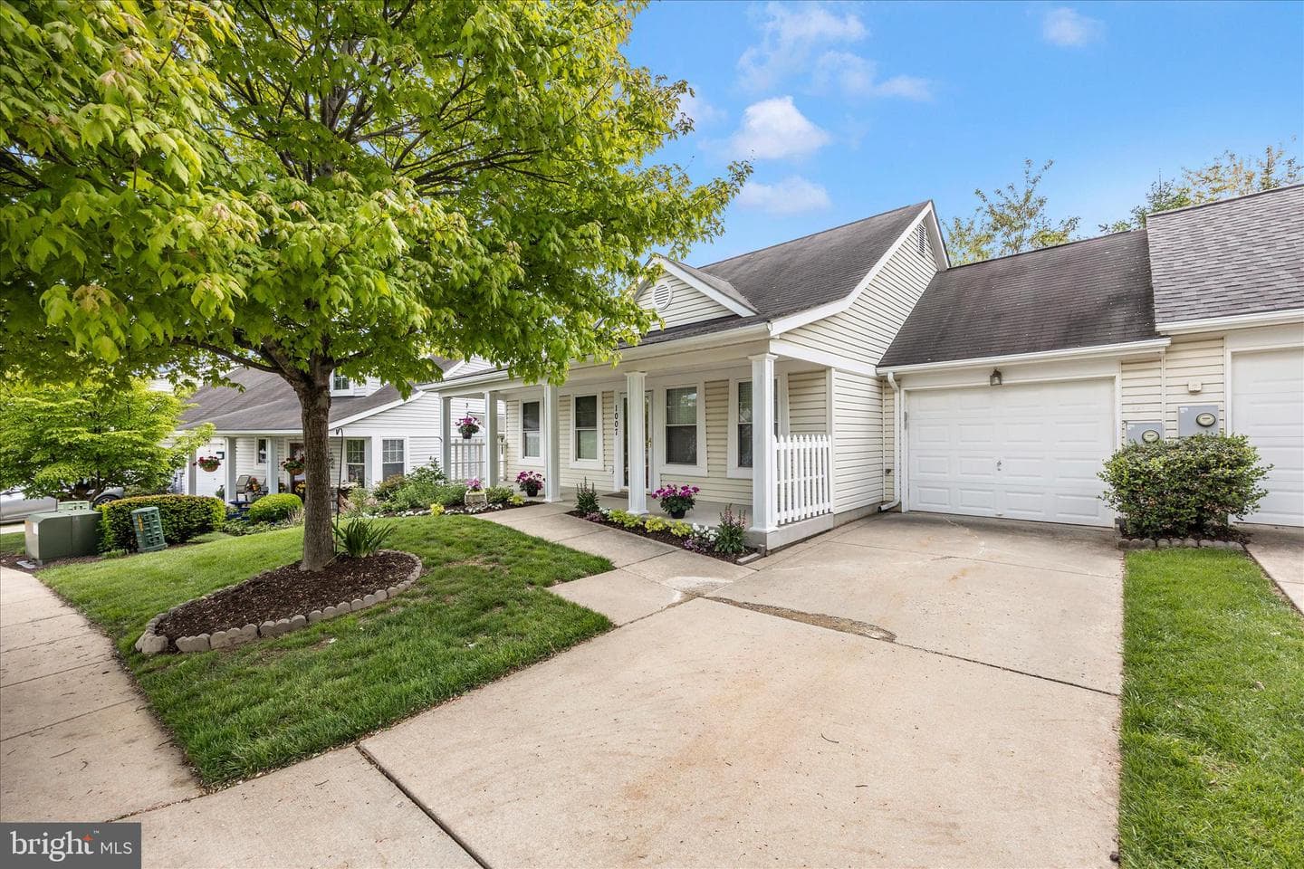 1007 Parade Lane photo 45