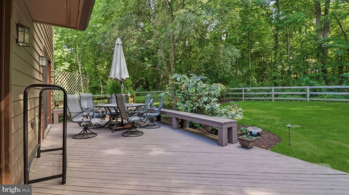 2185 Sams Creek Road photo 48