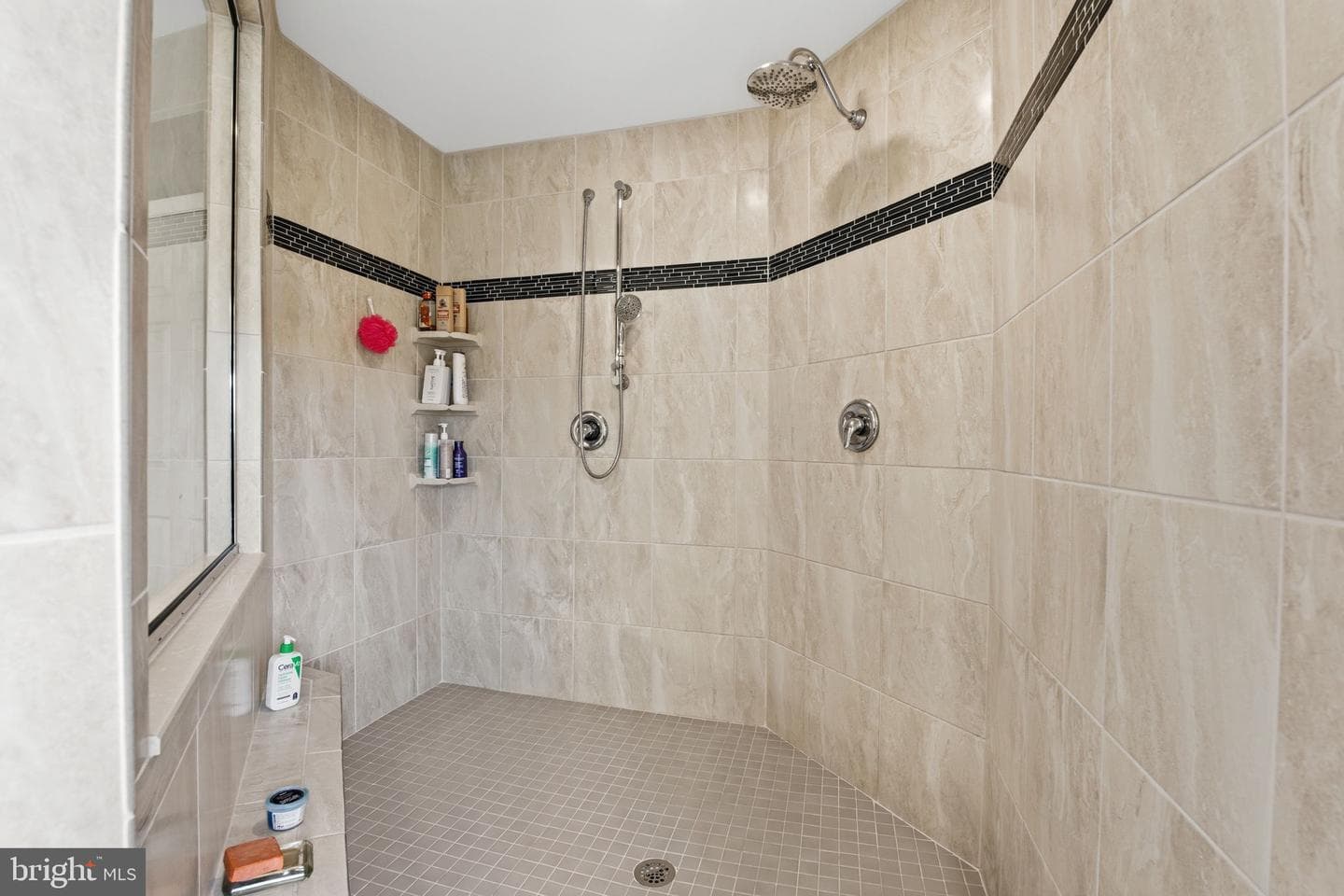 2815 Heidi Court photo 27