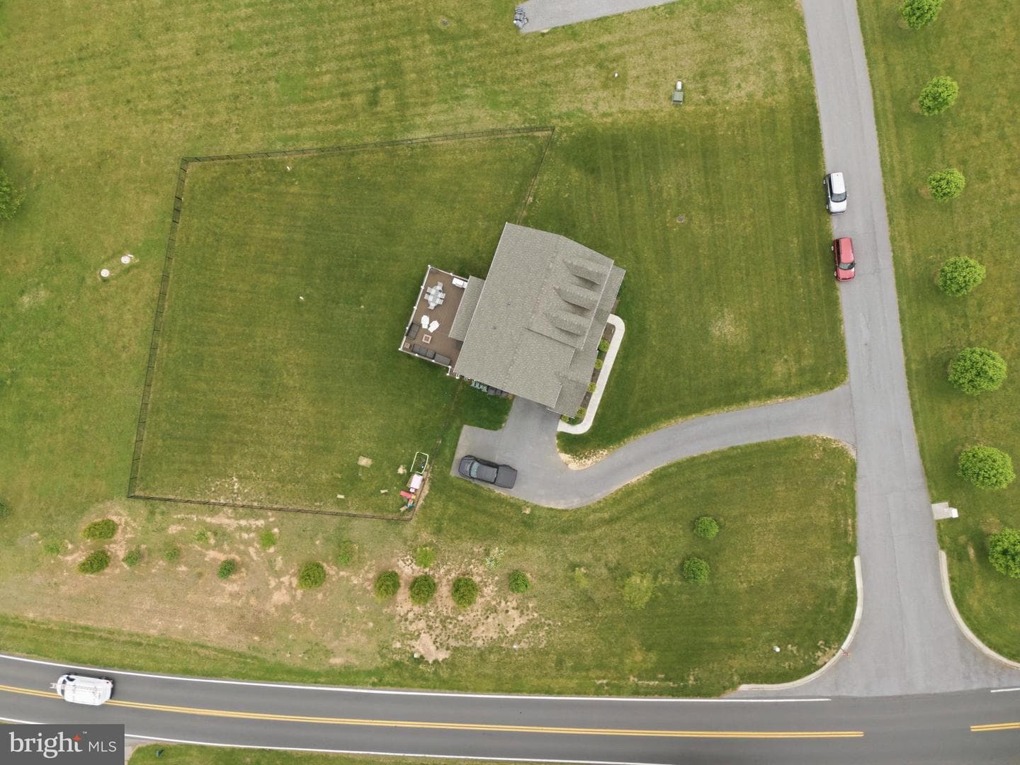2815 Heidi Court photo 7