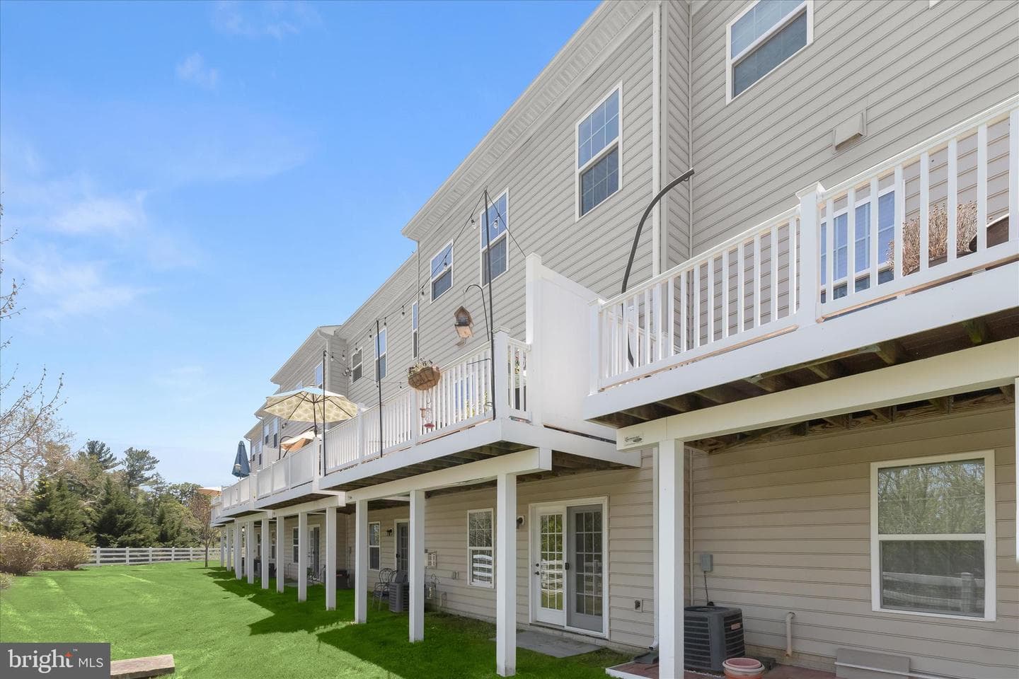 919 Magnolia Blossom Court photo 40